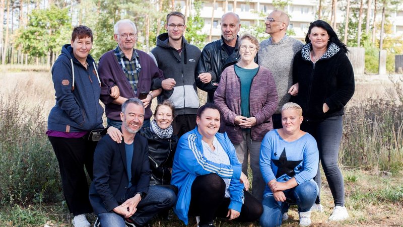 Group picture New Patrons of Eberswalde with mediator Holger Friese